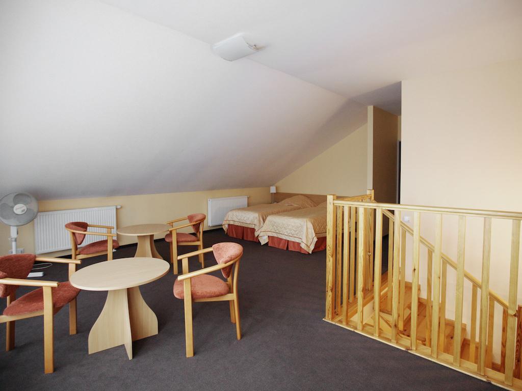 Apartamenty Jesienna Rezydencja Nałęczów Pokój zdjęcie